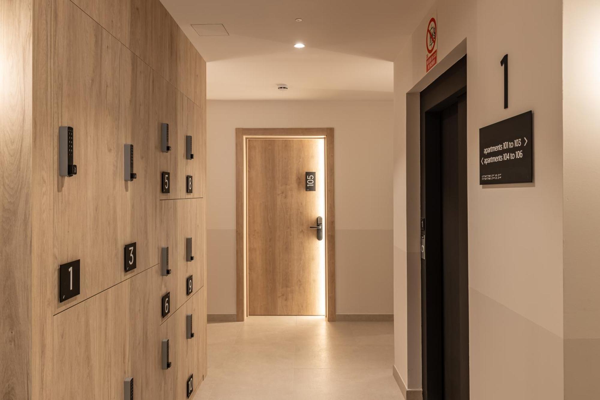 Libere Malaga Trinidad Apartment ภายนอก รูปภาพ